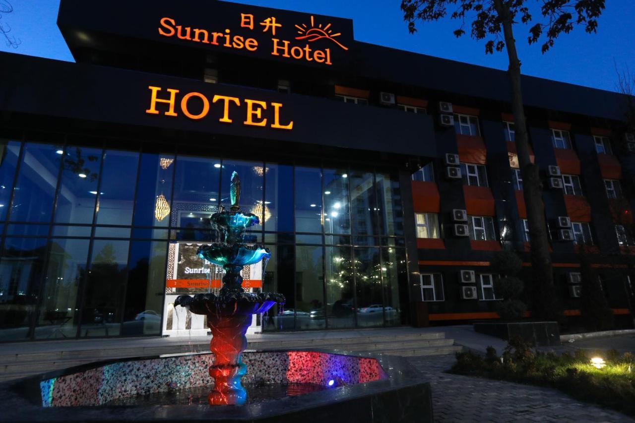 Sunrise Hotel Tasjkent Buitenkant foto